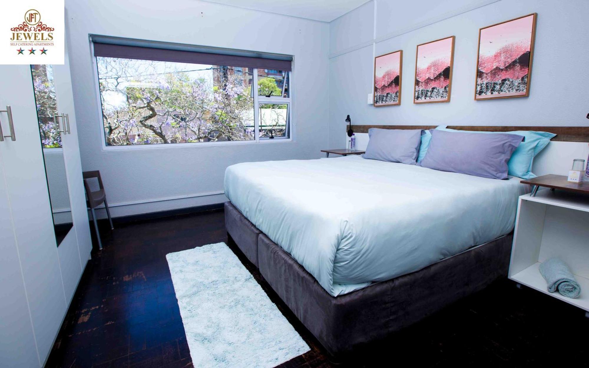 Jft Self Catering Units Bed and Breakfast East London Εξωτερικό φωτογραφία